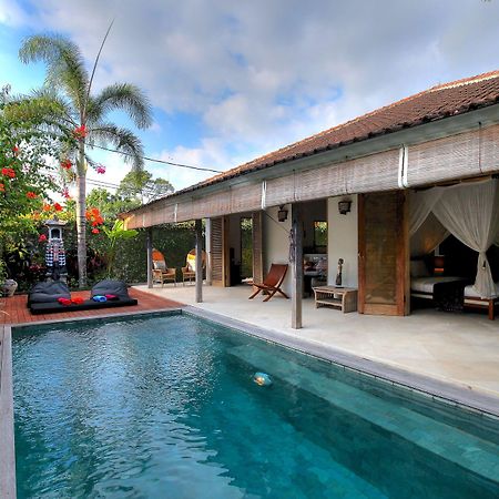 Villa 007 Seminyak  Ngoại thất bức ảnh